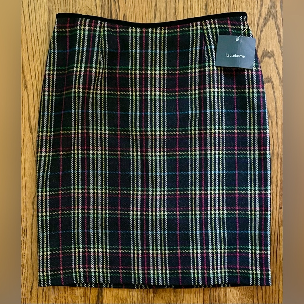 Vintage Liz Claiborne Multicolored Plaid Straight Knee Length Skirt Six 12 NWT